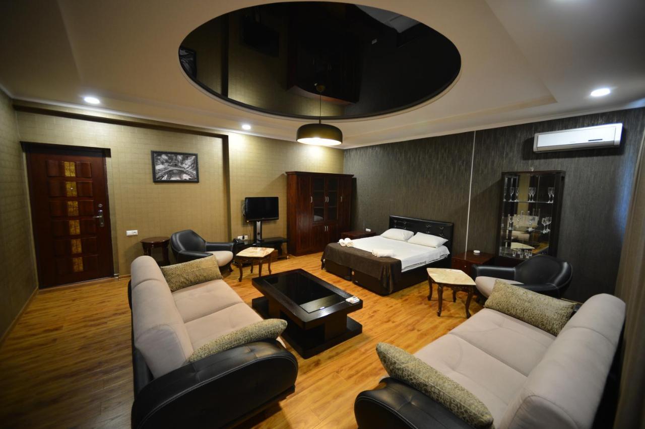 Green Hotel Batumi Zewnętrze zdjęcie