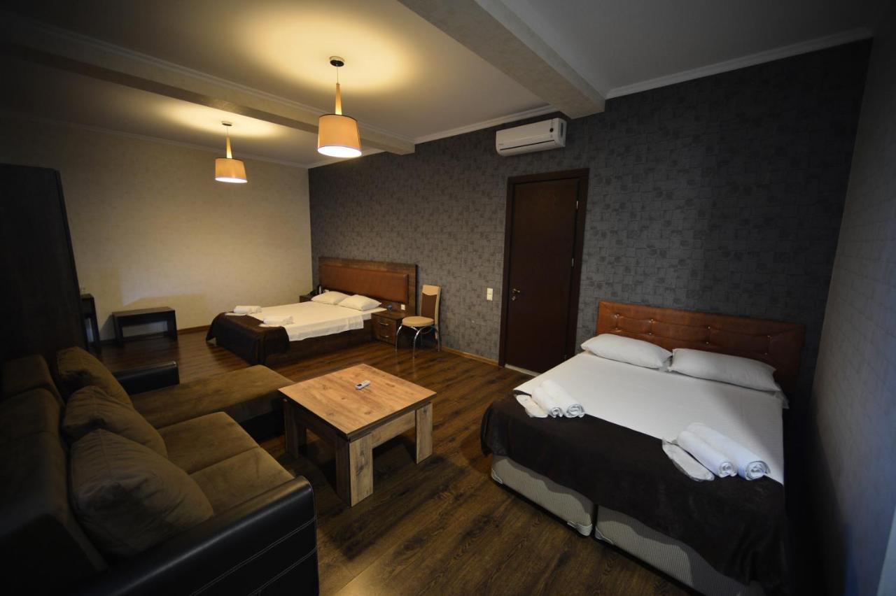 Green Hotel Batumi Zewnętrze zdjęcie