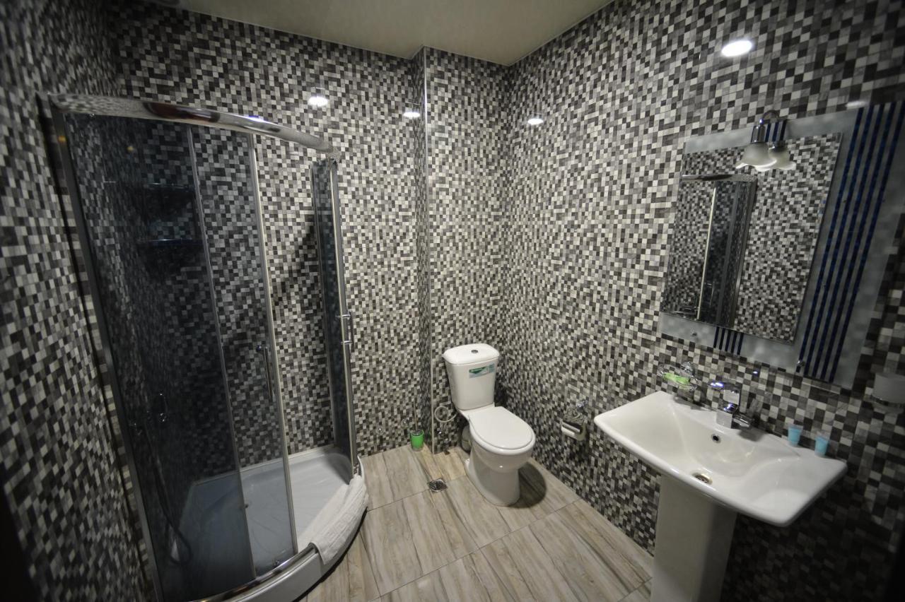 Green Hotel Batumi Zewnętrze zdjęcie