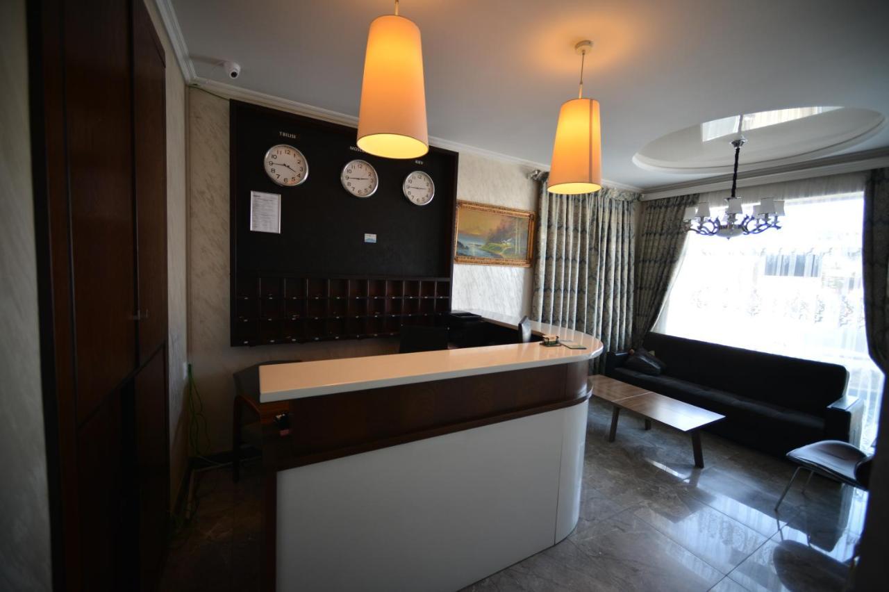 Green Hotel Batumi Zewnętrze zdjęcie