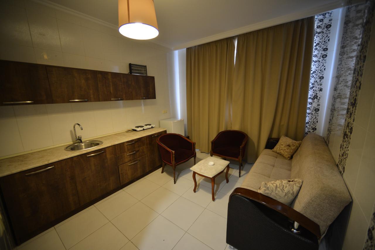 Green Hotel Batumi Zewnętrze zdjęcie
