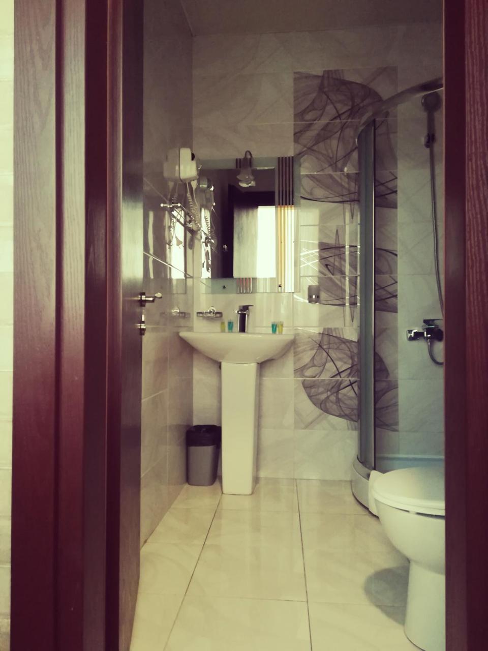 Green Hotel Batumi Zewnętrze zdjęcie