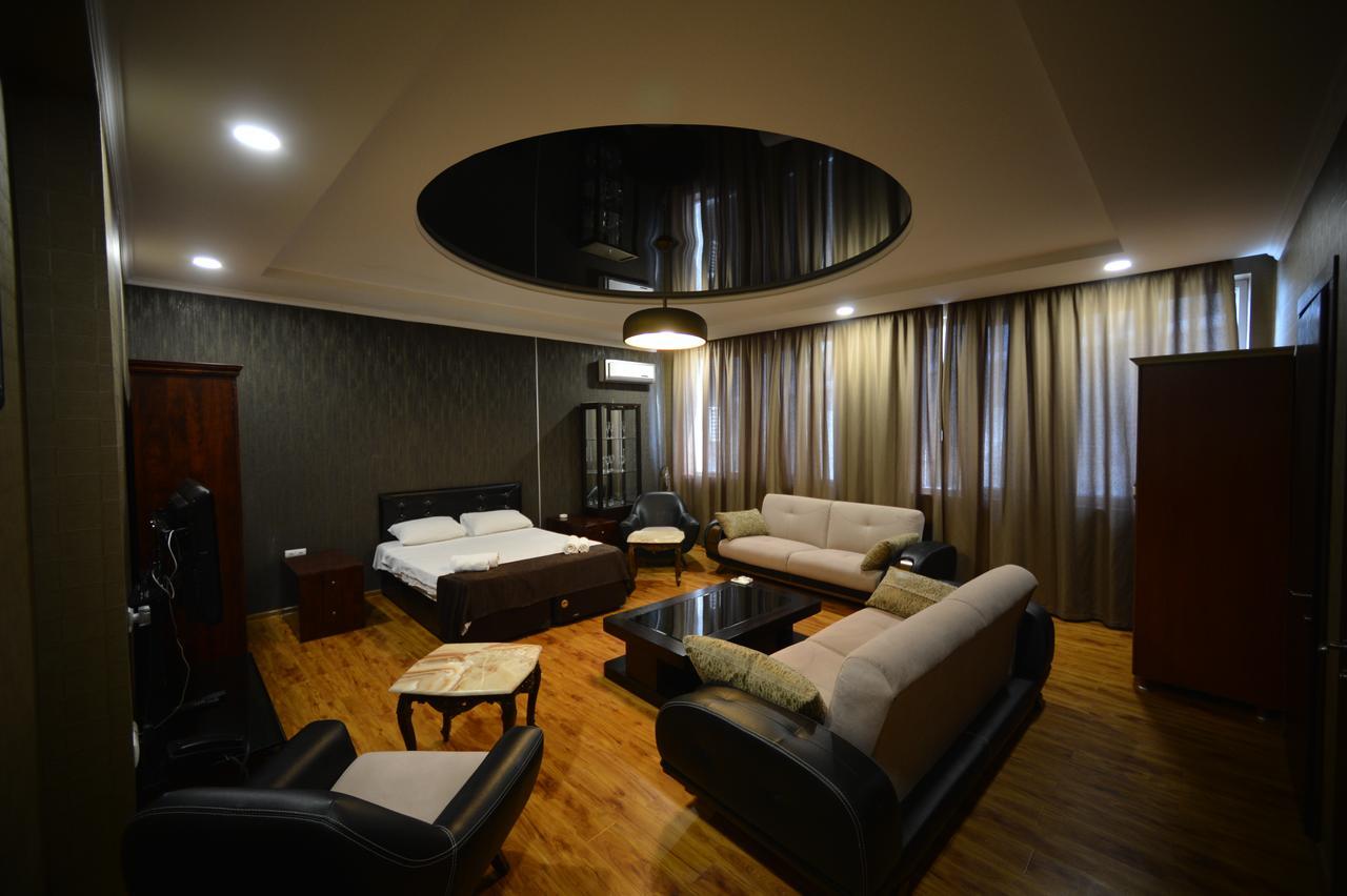 Green Hotel Batumi Zewnętrze zdjęcie