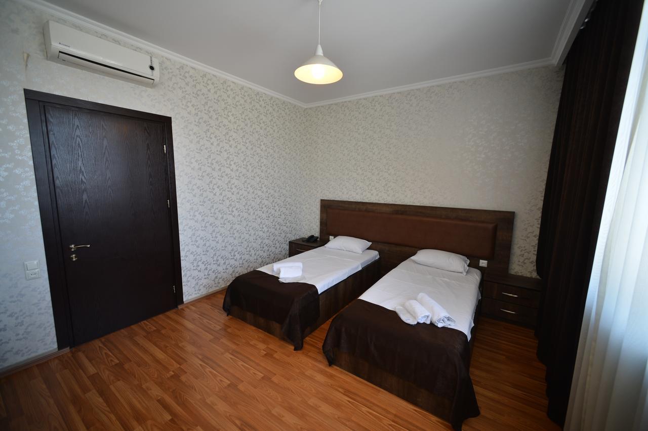 Green Hotel Batumi Zewnętrze zdjęcie